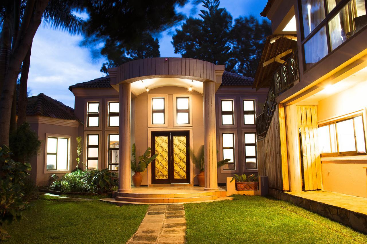Zawadi House Lodge Аруша Екстериор снимка
