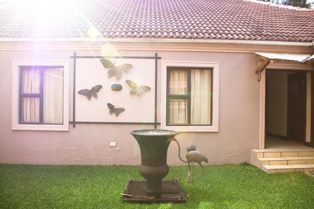Zawadi House Lodge Аруша Екстериор снимка