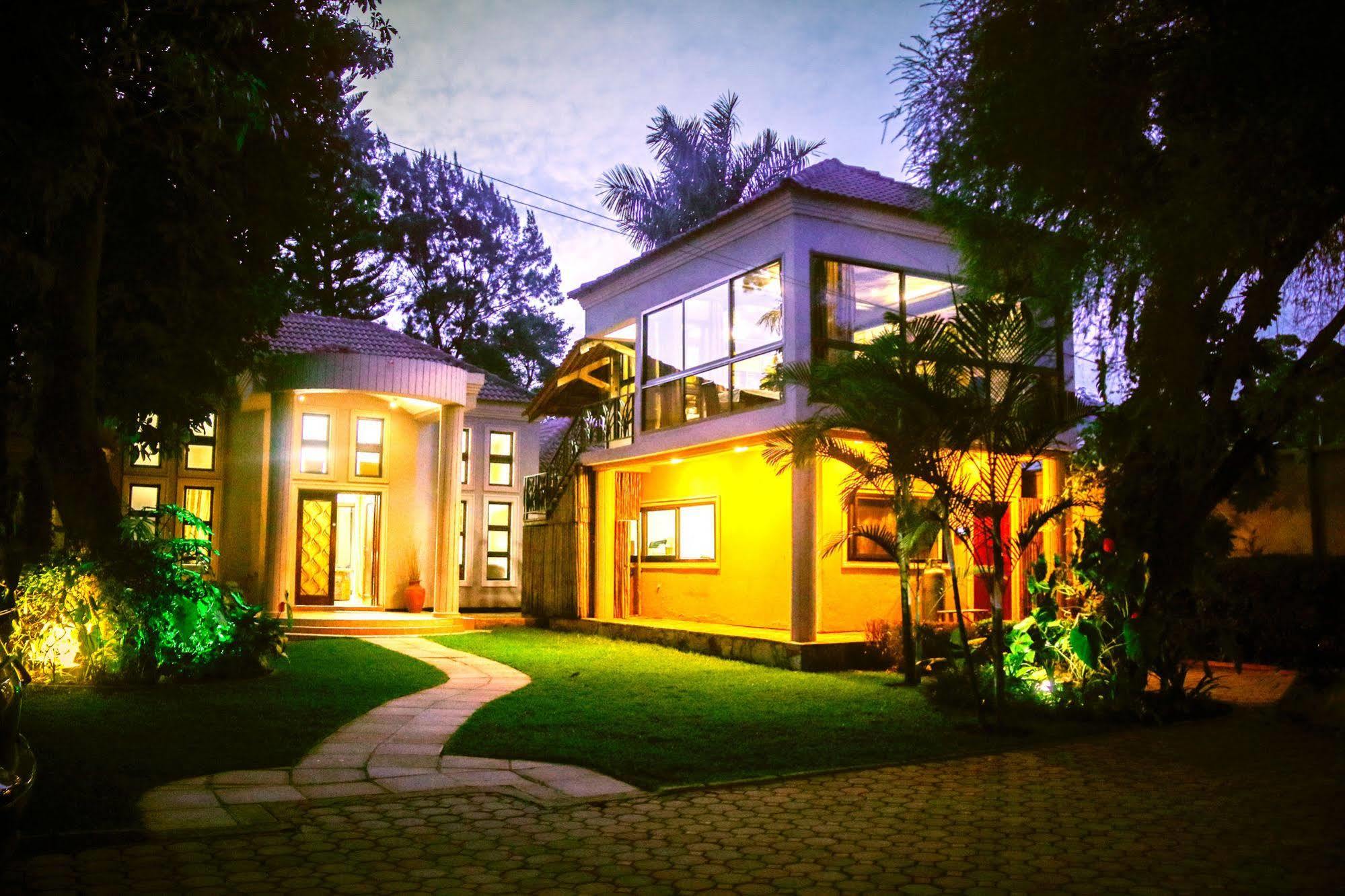 Zawadi House Lodge Аруша Екстериор снимка